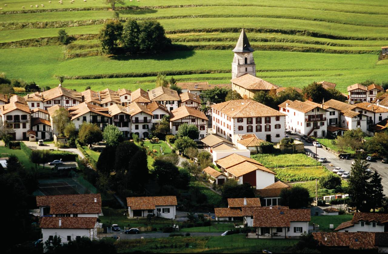Ainhoa Ainhoa - Guide de voyage & touristique Ainhoa / Ainhoa - Petit Fut Ainhoa Ainhoa - Guide de voyage & touristique Ainhoa / Ainhoa - Petit Fut