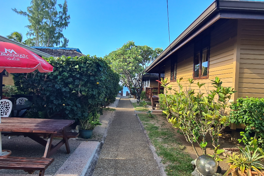 allée principale - ©Moorea Golf Lodge