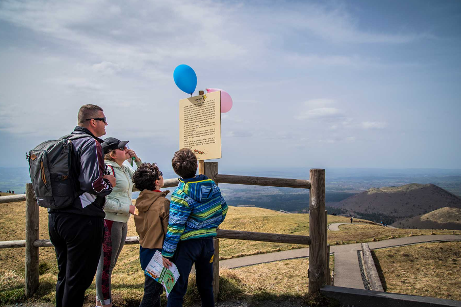 Au sommet du Puy-de-Dôme - ©Gérard Fayet