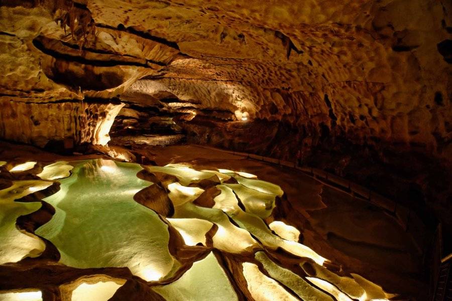 GROTTE DE SAINT-MARCEL-D'ARDÈCHE