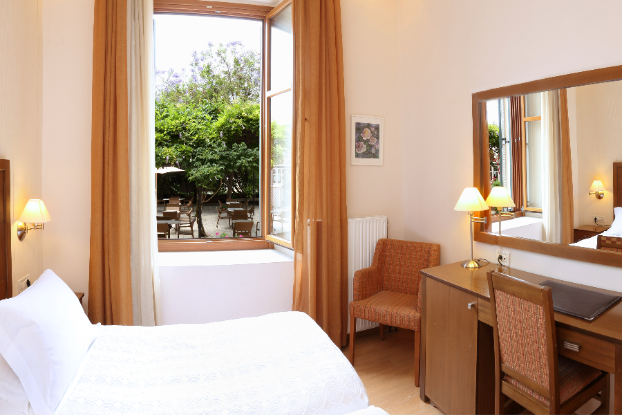 Bella Venezia simple room