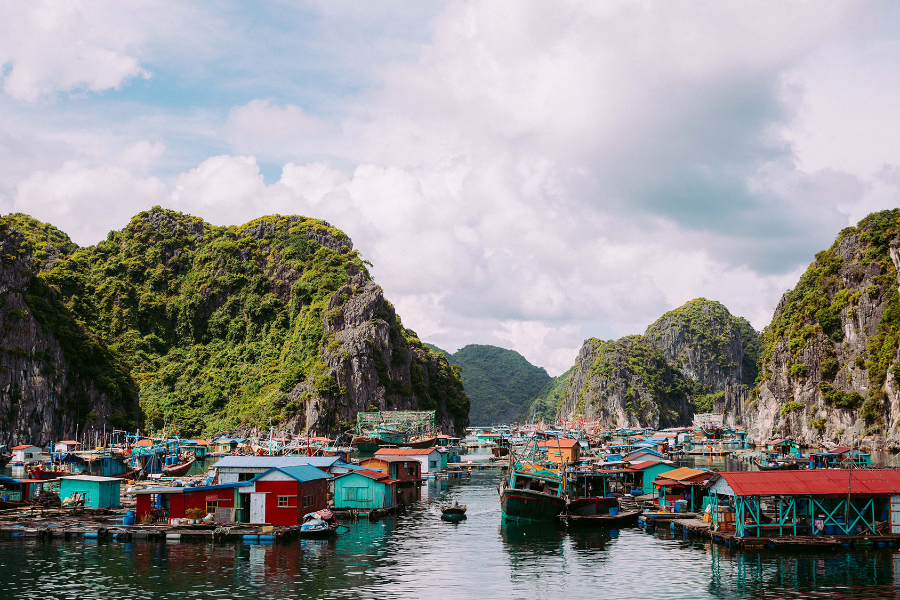 Villages de pêcheurs en baie de Lan Ha