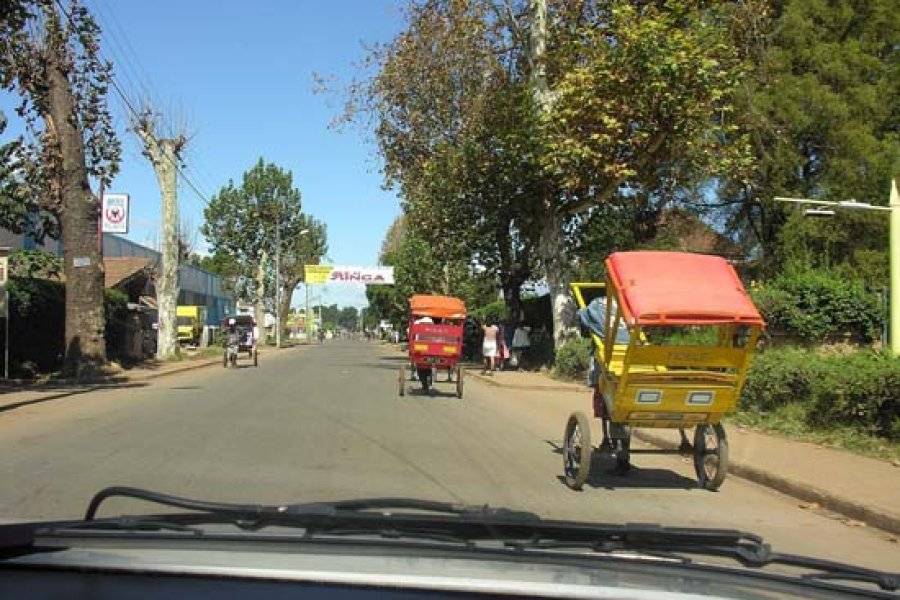 LOCATION PARANY Voiture Tana - Antananarivo photo n° 208106