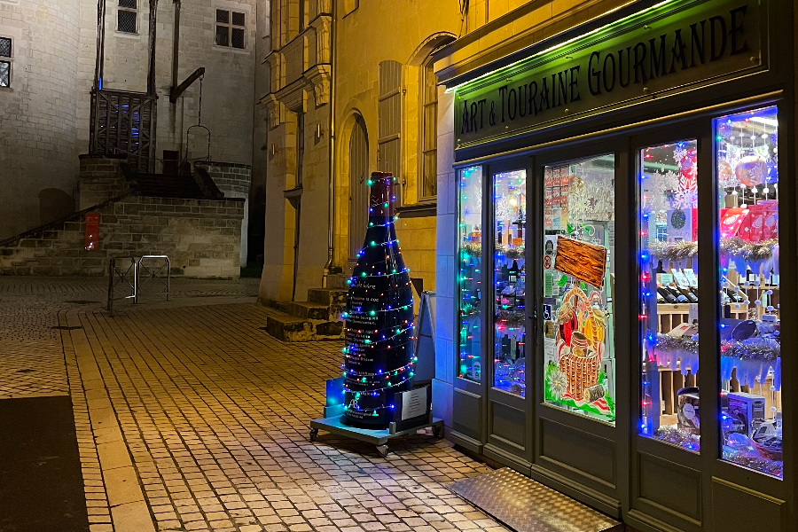 Façade boutique Noël 2023 - ©Art et Touraine gourmande