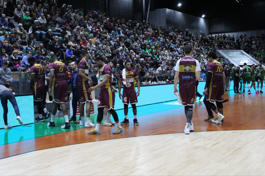  - ©ORLÉANS LOIRET BASKET