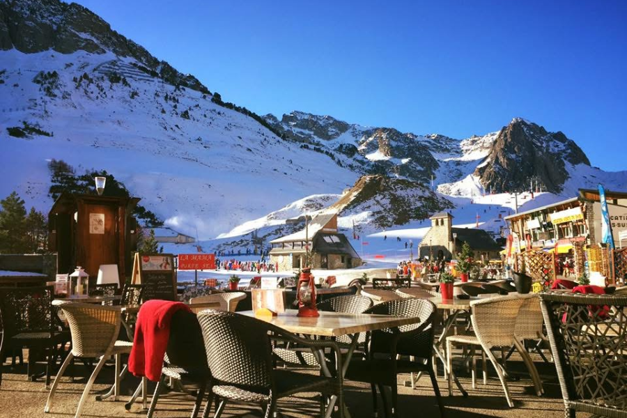 Terrasse a la mama a la Mongie - ©La Mama