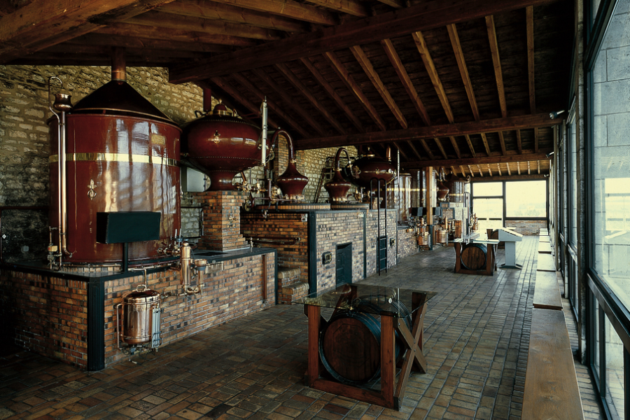 Distillerie - ©@chateau-de-beaulon