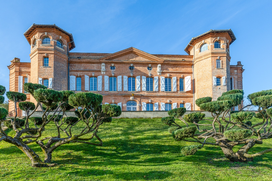 LE CHÂTEAU DE LOUBÉJAC