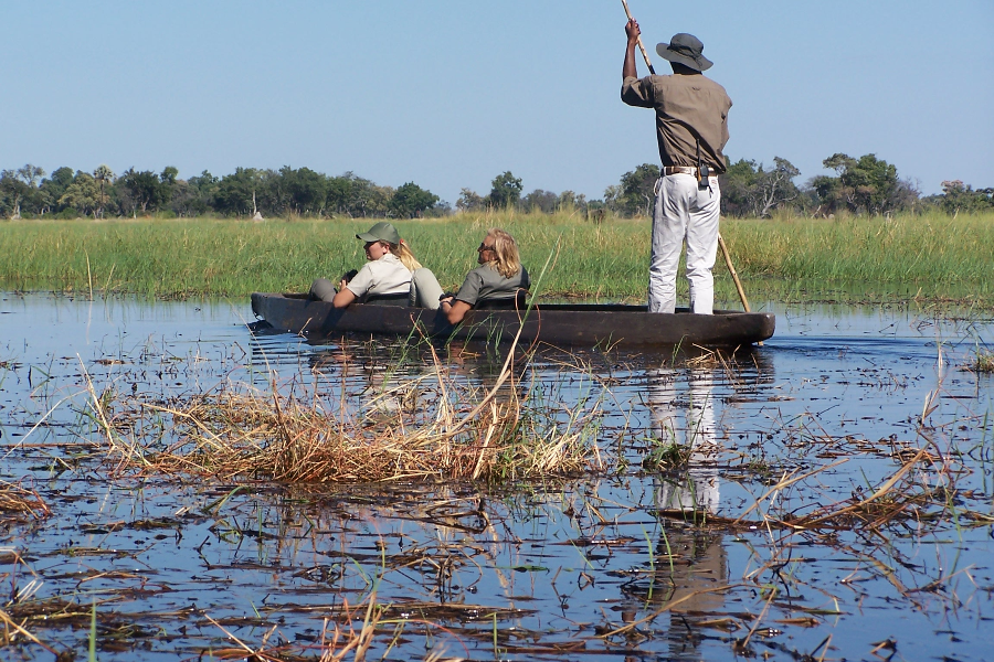 Mokoro (Dug-out canoe) excursion - ©Photo credit - Philimon Kamogelo