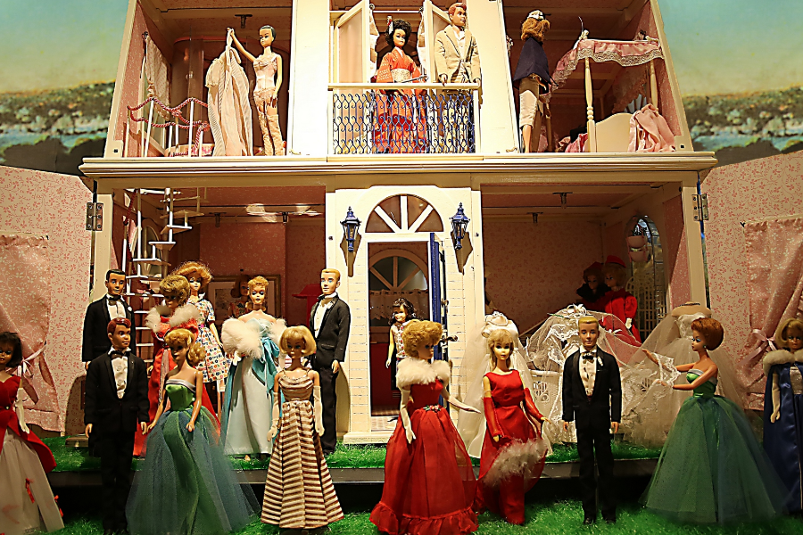 MUSÉE DE LA POUPÉE ET DU JOUET ANCIEN Musée spécialisé (musée de La