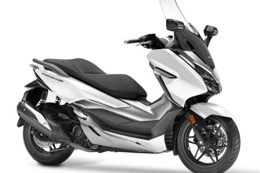 Honda Forza 300 cc - ©Arkadi Motorbike Rental