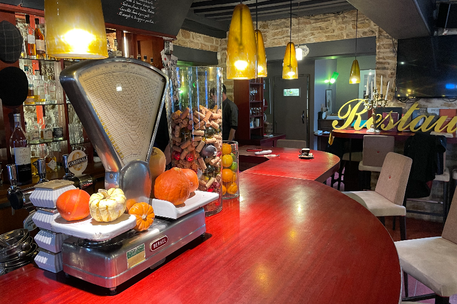 Les meilleurs bars et cafs  Autun (71400) et aux alentours en 2026 -  Petit Fut