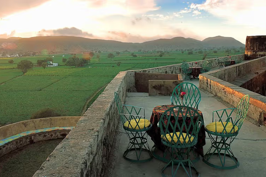 HILL FORT KESROLI