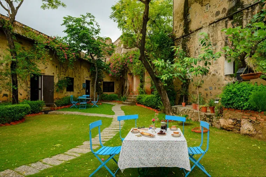HILL FORT KESROLI