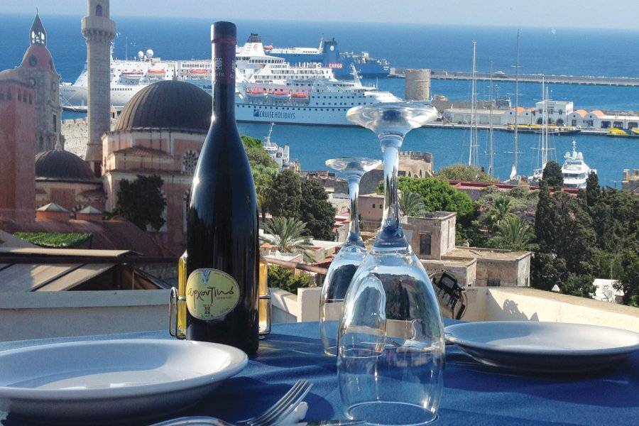 LINDOS GARDEN RESTAURANT Cuisines du monde Rhodes Ville photo n° 190256