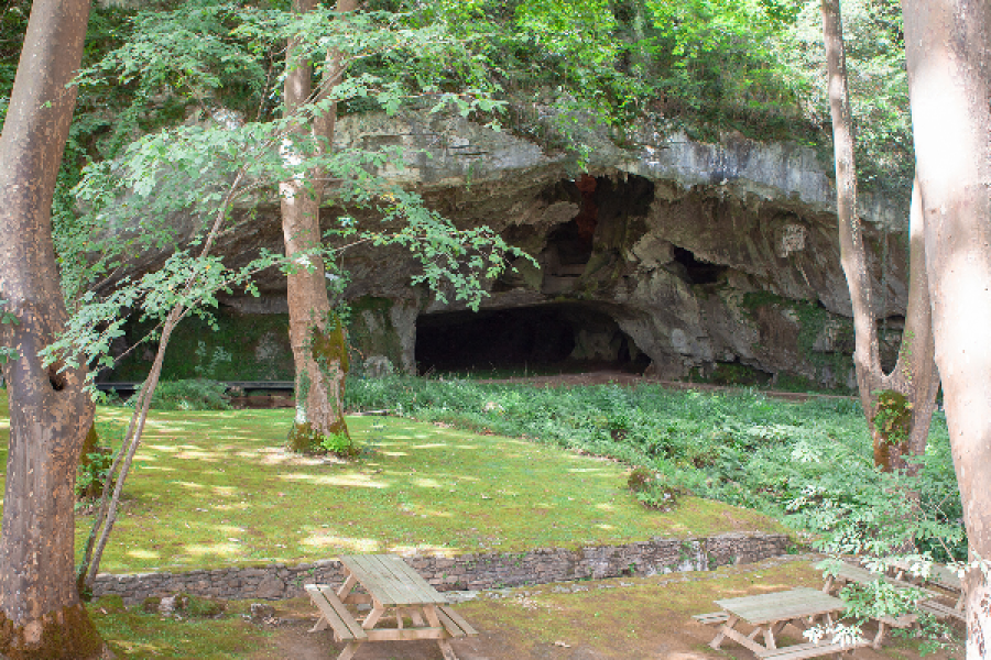 Porche des Grottes de Sare - ©Grottes de Sare