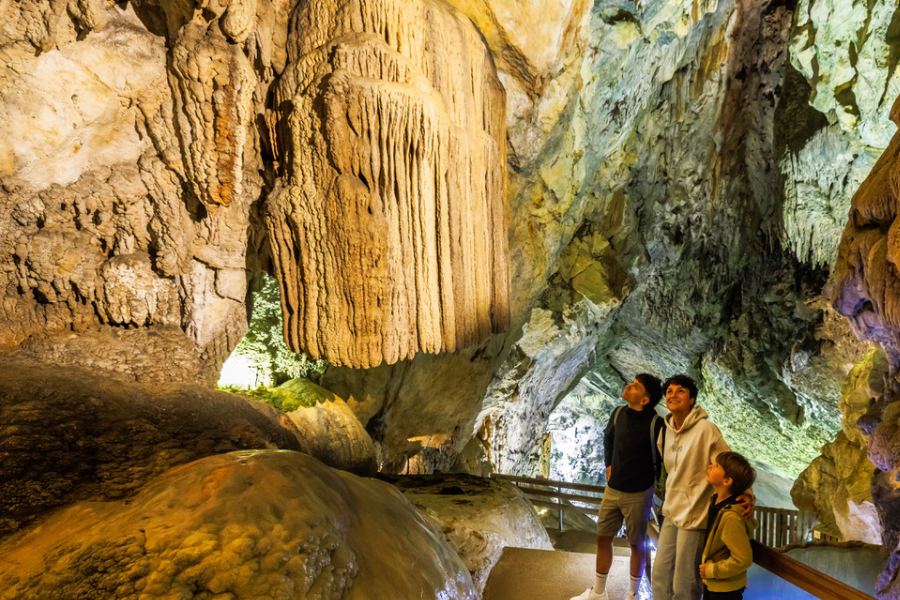 Grottes du Cerdon - Parc de Loisirs Préhistoriques