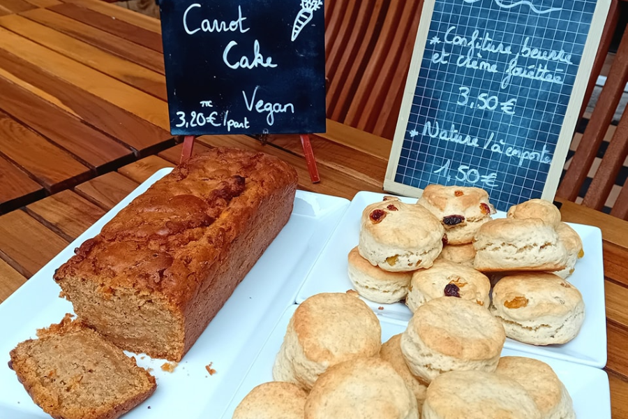 APPLE GARDEN CAFÉ