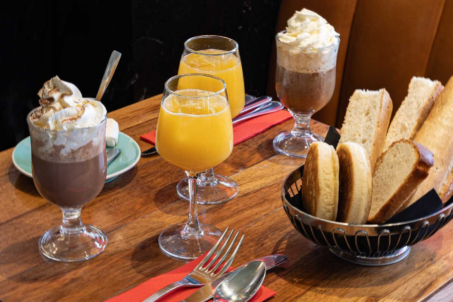 chez troquette petit dejeuner