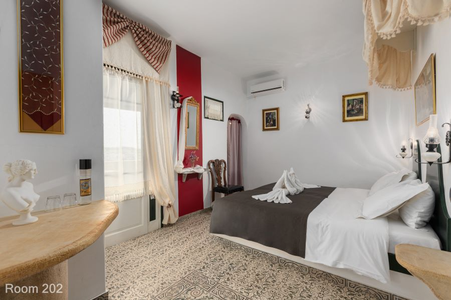 SUPERIOR DOUBLE ROOM
