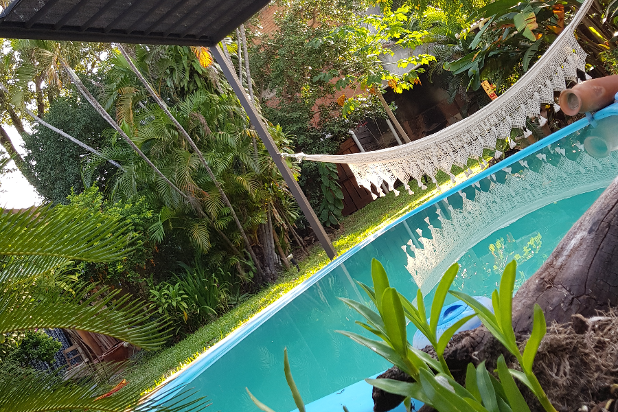 piscine Nomada Hostel