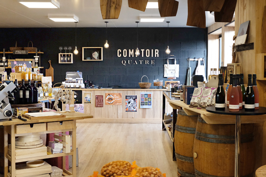 COMPTOIR QUATRE