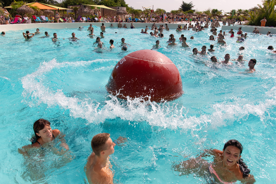 Piscine à vagues - O'Gliss Park - ©O'Gliss Park