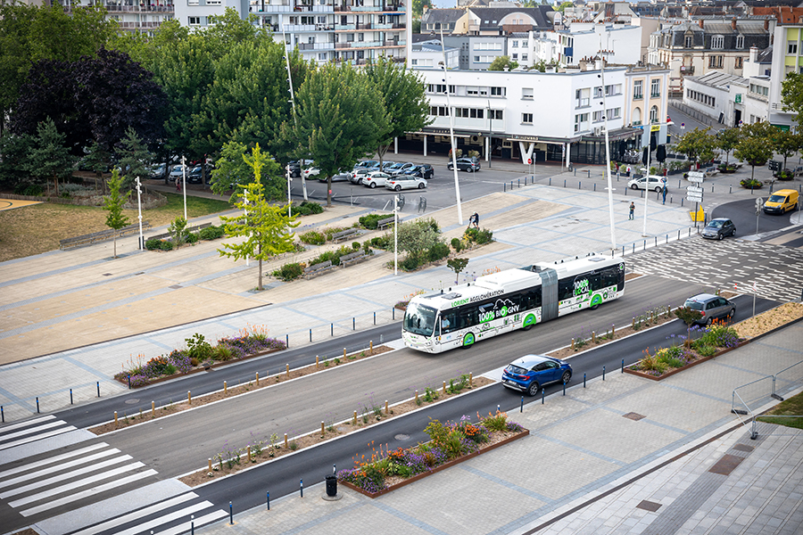 CENTRE-VILLE LORIENT BUS GNV - ©Saint-Maur Nicolas