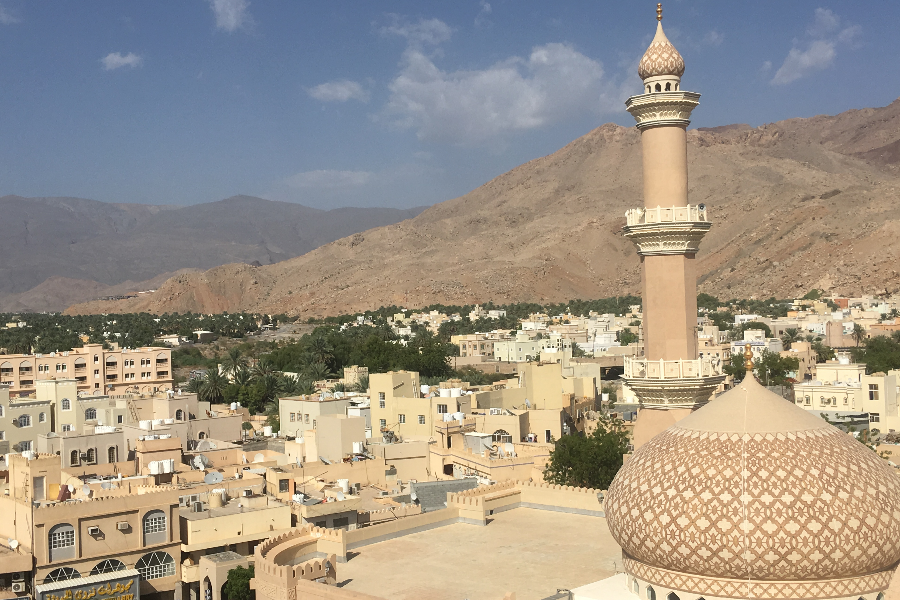 Oman, Mosquée de Nizwat, Unveil Arabia - ©Unveil Arabia, http://unveilarabia.com