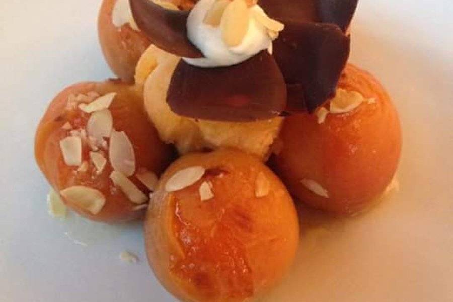 L O A La Bouche Regional French Cuisine Marmande 470