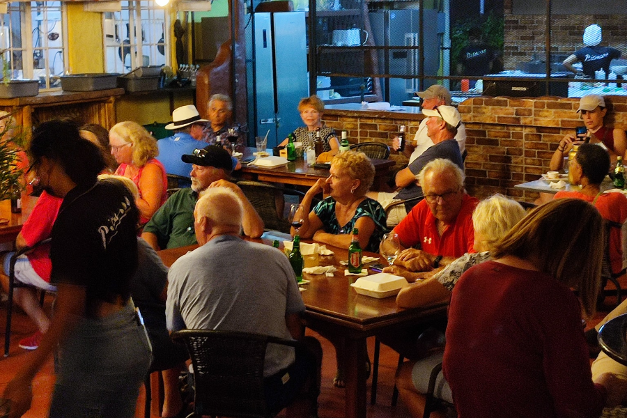 PICASSO BAR & RESTAURANTE