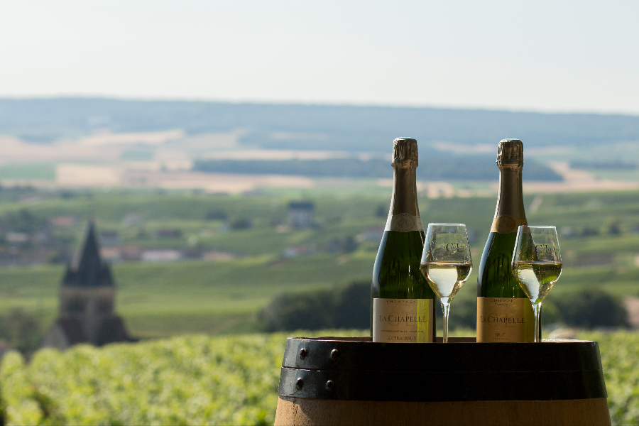 Champagne with view - ©@cldelachapelle