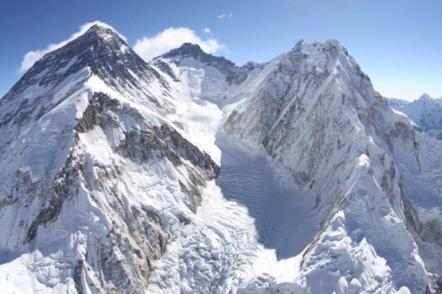 Mont Everest - ©SATORI ADVENTURES