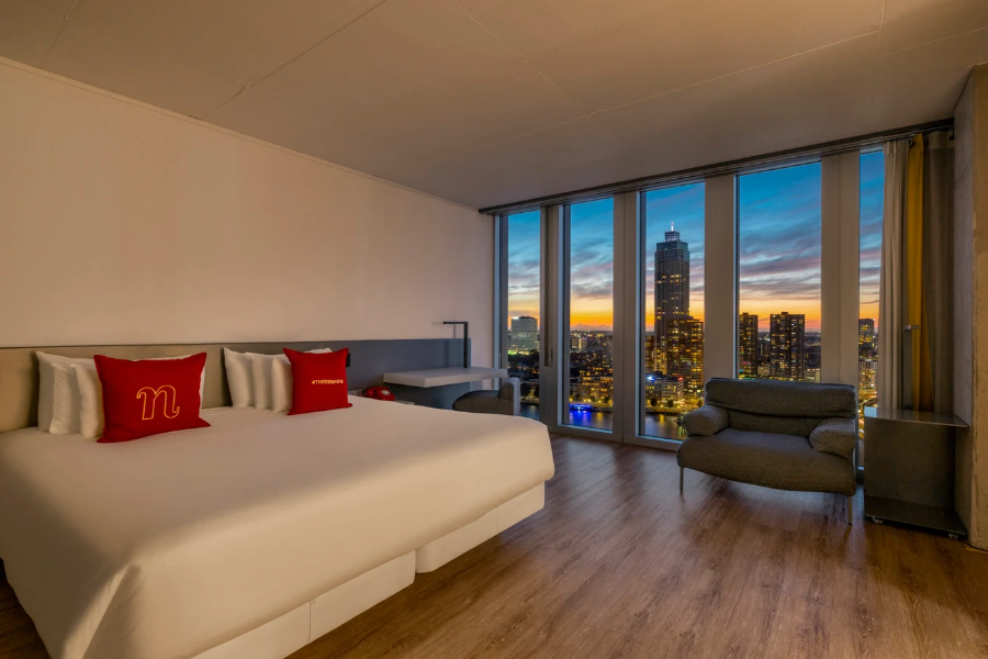 NHOW HOTEL