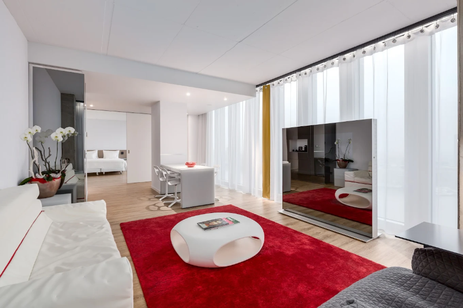 NHOW HOTEL