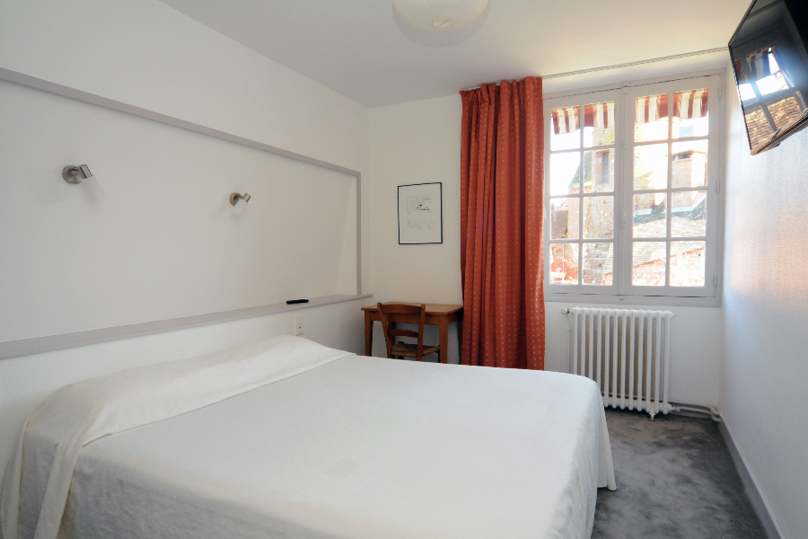 chambre double classique vue collonges la rouge, relais st jacques