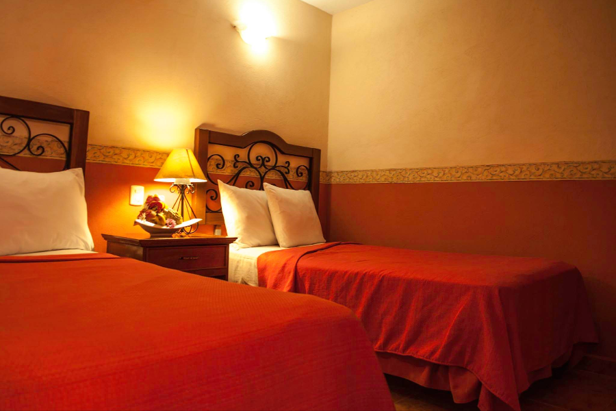  - ©HOTEL MAYA CAMPECHE