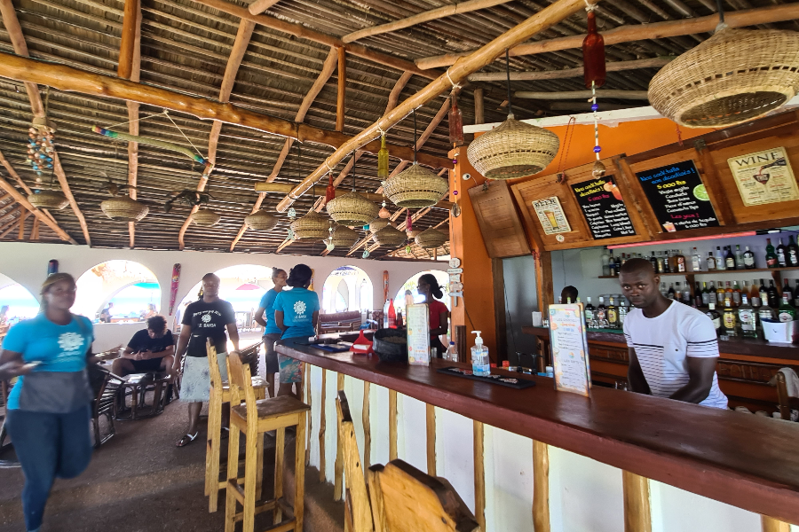 Le bar du Bahia - ©Le Bahia