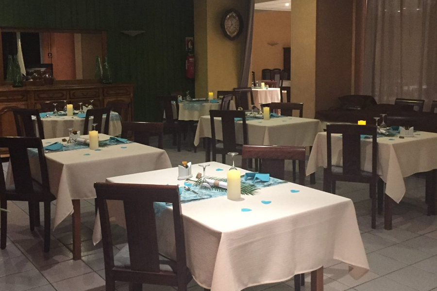 HÔTEL-RESTAURANT LE BOUT DU MONDE