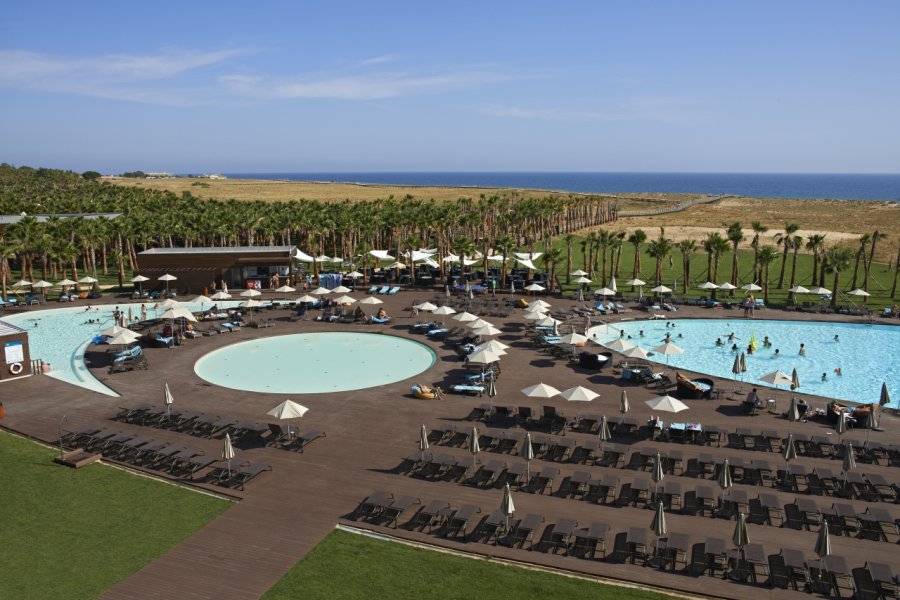 Panoramic View - outdoor pools - ©VidaMar Resort Hotel Algarve