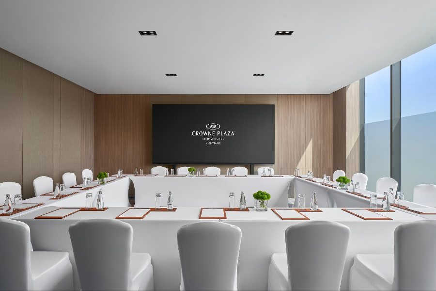 CROWNE PLAZA VIENTIANE