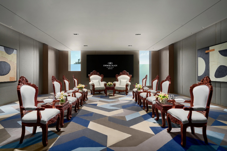 CROWNE PLAZA VIENTIANE