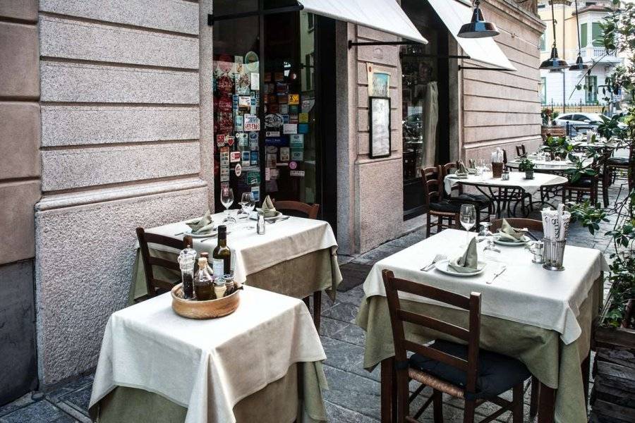 restaurant - ©ALBERGO RISTORANTE BOLOGNA