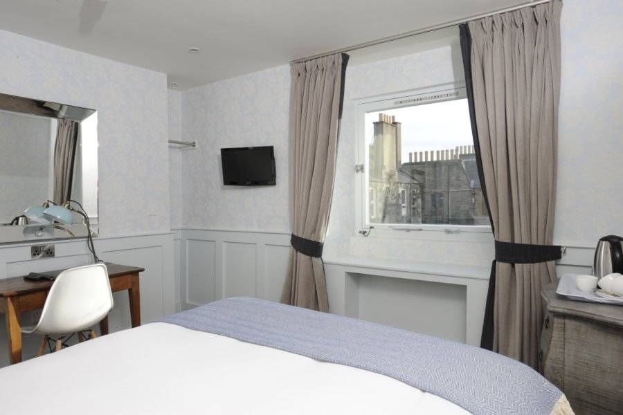 Chambre double - ©BROOKS HOTEL EDINBURGH