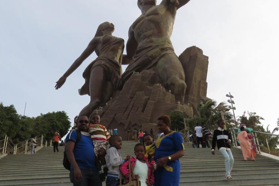 Monument de Renaissance Africaine à Dakar-Sénégal - ©@Birding and Educational Tours