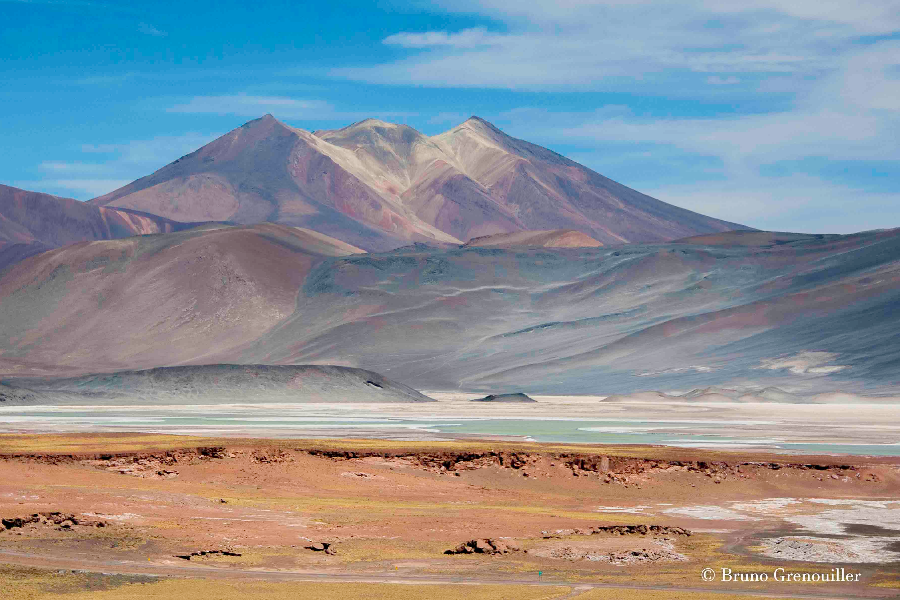 Salar d'Aguas Calientes, Désert d'Atacama au Chili - ©Bruno Grenouiller