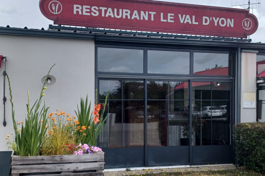 Restaurant le Val d'Yon entreprise adaptée - ©Le Val d'Yon AREAMS