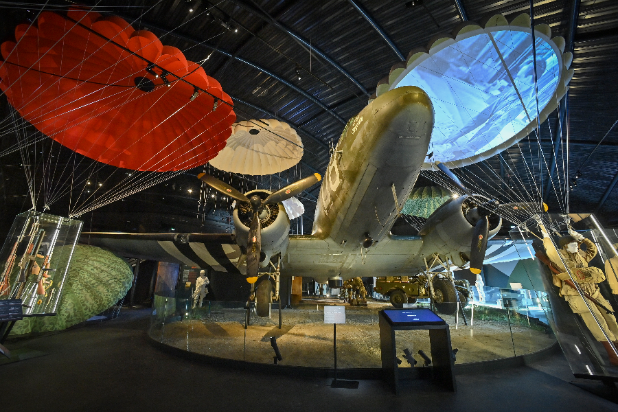 Avion Argonia dans le C-47 - ©PYLM - Airborne Museum