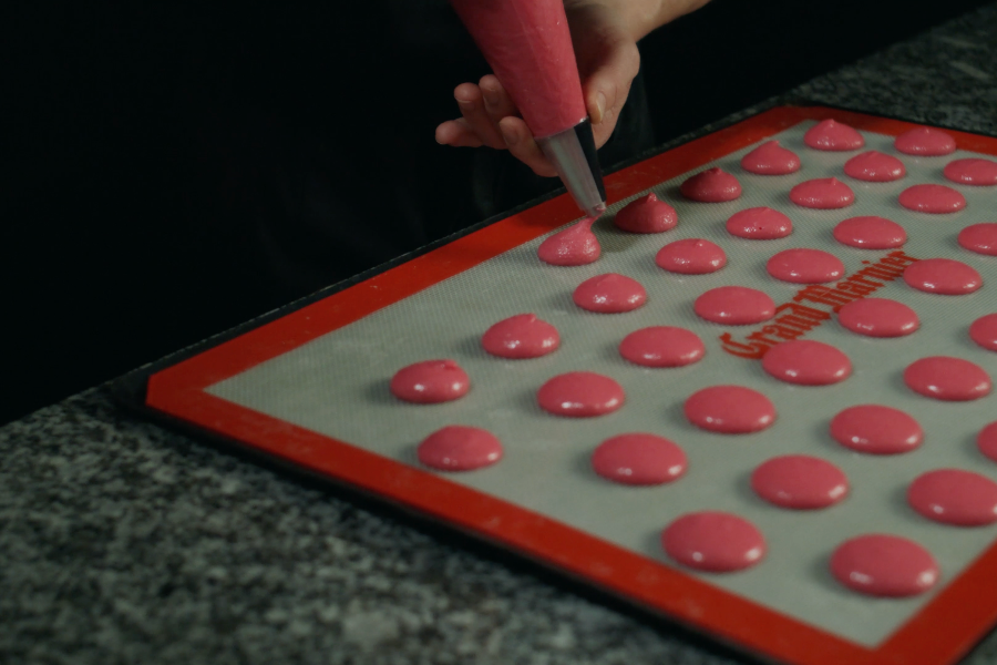 Fabrication Macarons Noir ou Blanc