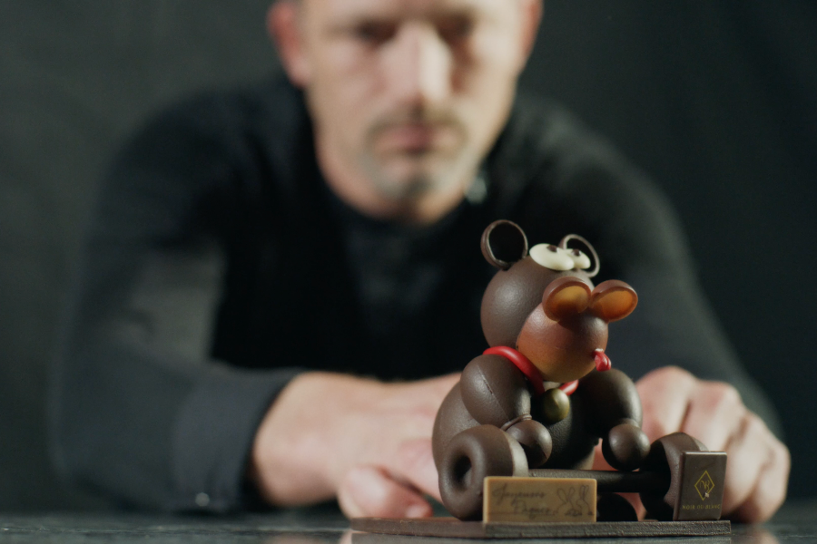 Création Chocolat ARTISAN CHOCOLATIER NOIR OU BLANC